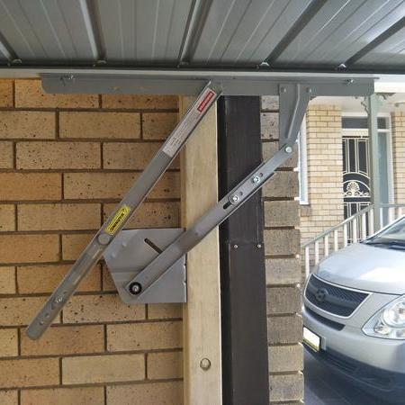 Dominator Single Garage Tilt Door (no track) A Pair of 70J Arm Sunshine Garage